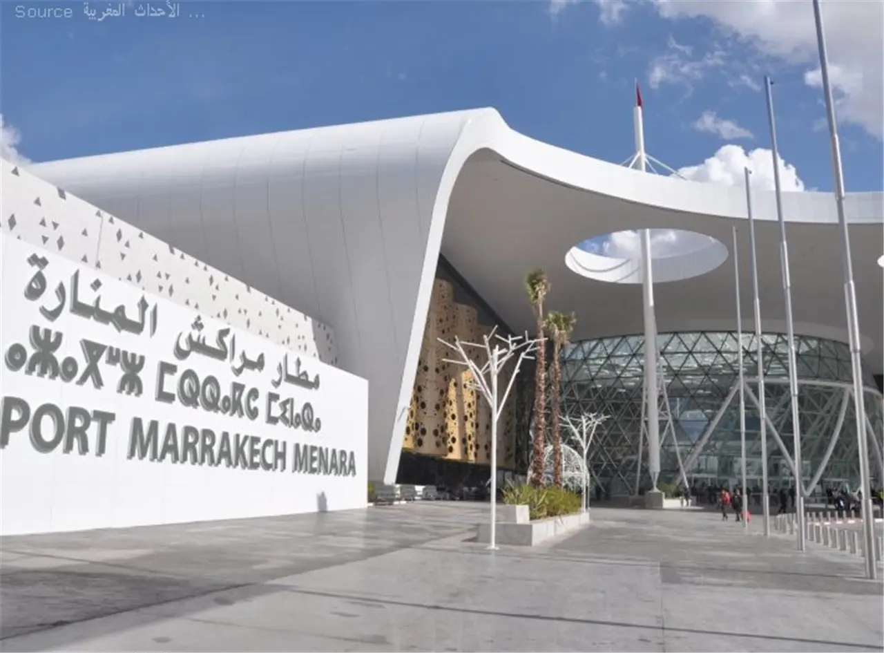 مكتب المطارات يطمئن بعد سقوط أجزاء من سقف قبة مطار مراكش