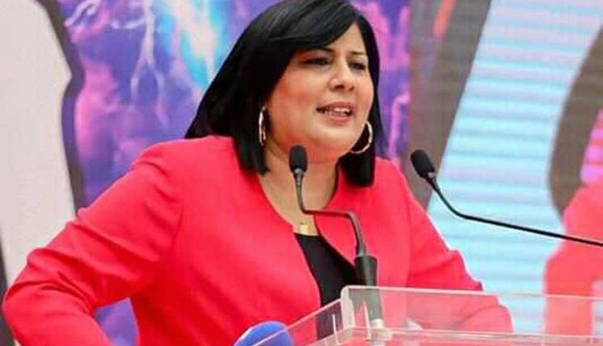 بعد النهضة.. “الدستوري” يقاطع استفتاء الرئيس التونسي