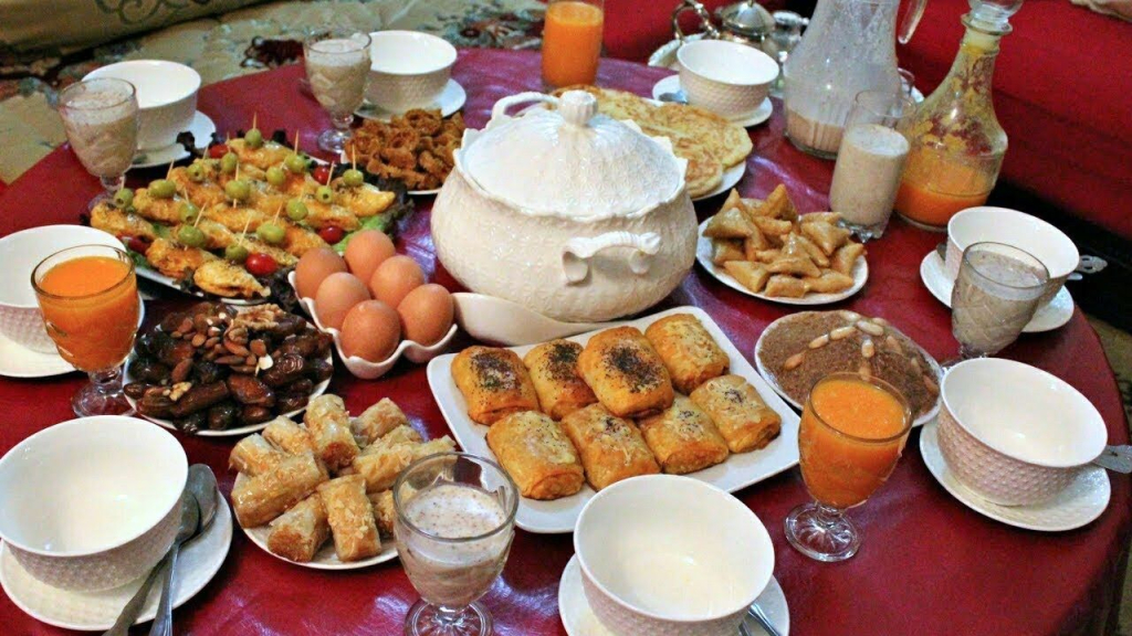 تشعر باضطرابات هضمية في رمضان؟ إليك نصائح للتخلص منها