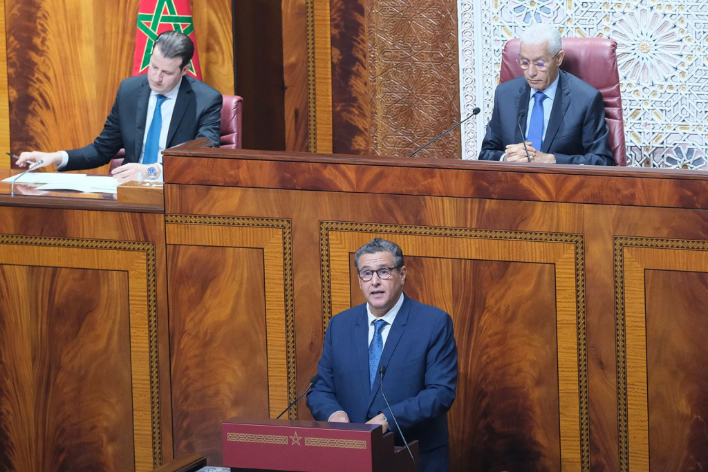 القضاء الدستوري يحسم جدل الجلسة الشهرية لمساءلة رئيس الحكومة بالبرلمان