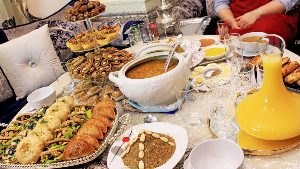 إفطار رمضاني مغربي بإسطنبول