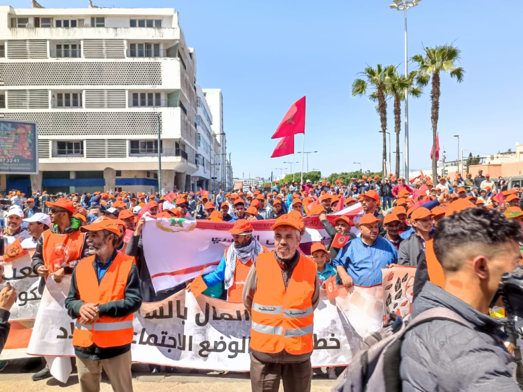 بعد سنتين من الغياب..فاتح ماي يعيد نقابات للشارع وأخرى تحتفل “عن بعد”