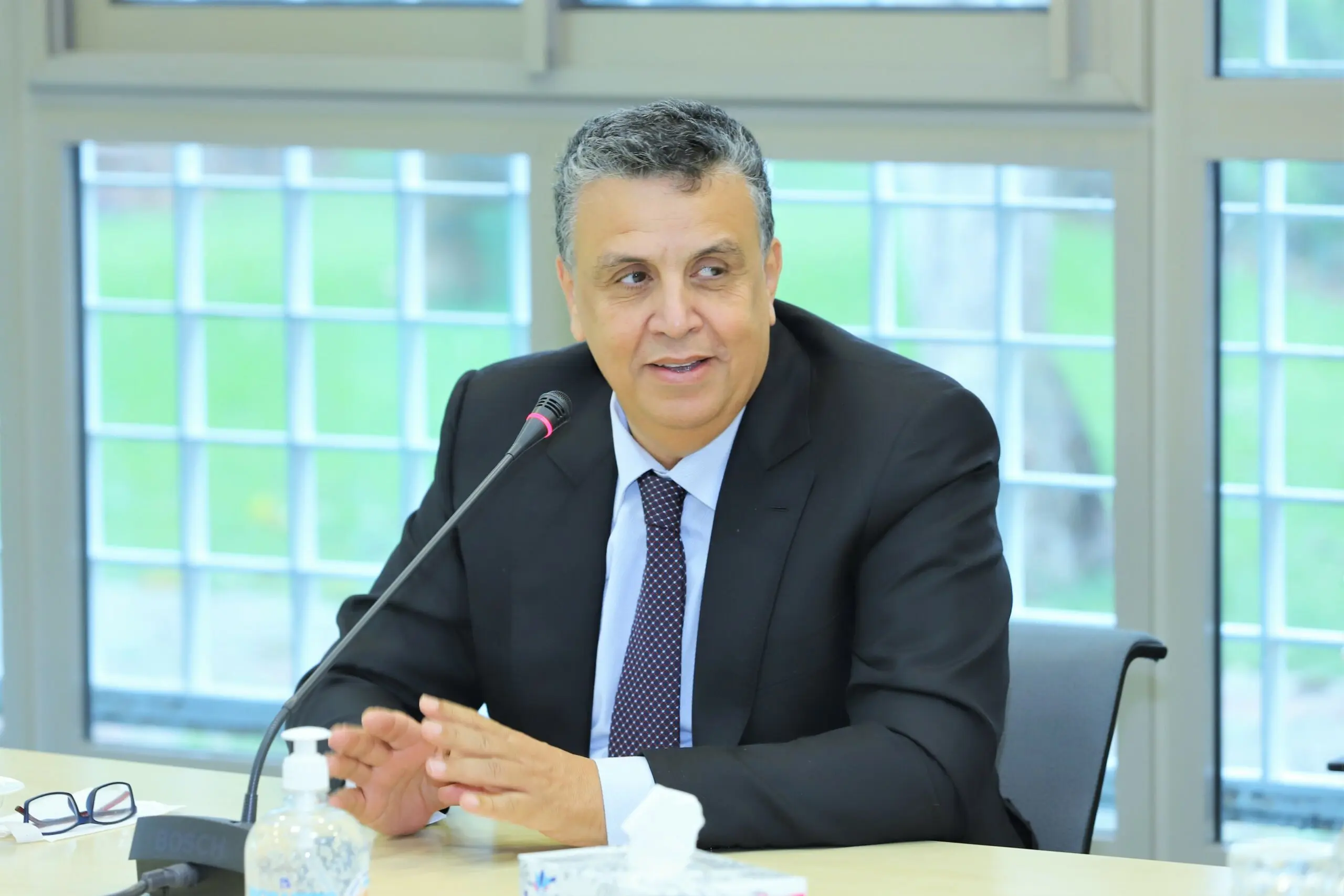وهبي يبحث رفع كفاءة الإدارة القضائية