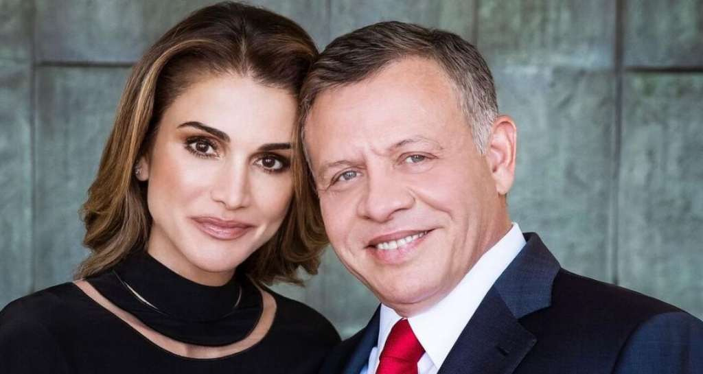 العاهل المغربي يهنئ ملك وملكة الأردن