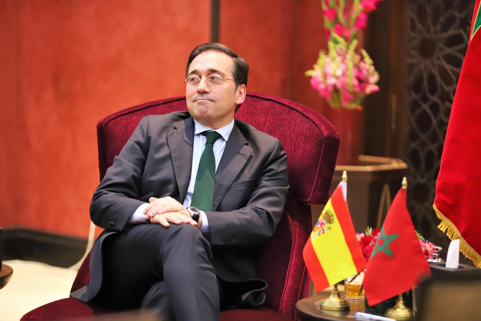ألباريس: المفاوضات مستمرة مع المغرب لترسيم الحدود البحرية