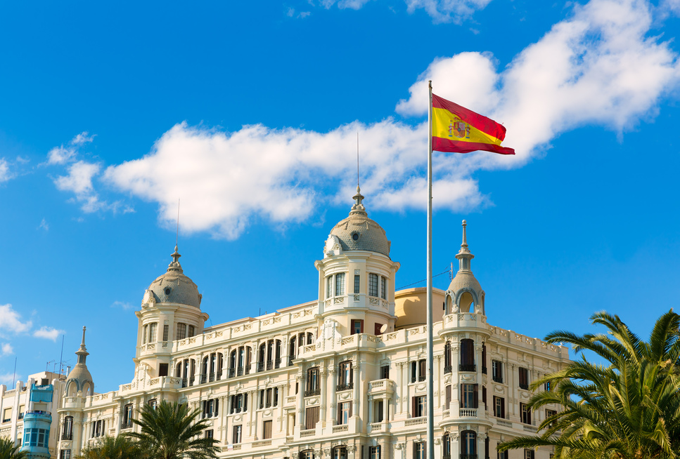 إسبانيا: 1400 شركة إسبانية تضررت من قرارات الجزائر وسنمنحهم قروضا