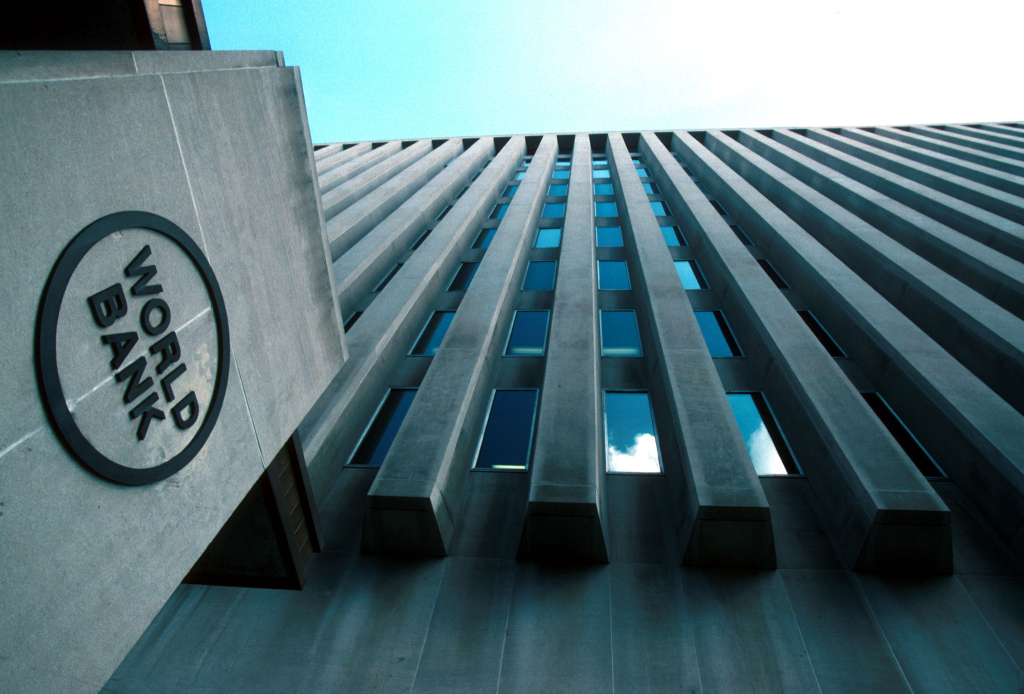 البنك الدولي “متفائل” بشأن معدلات نمو اقتصادات منطقة “مينا”