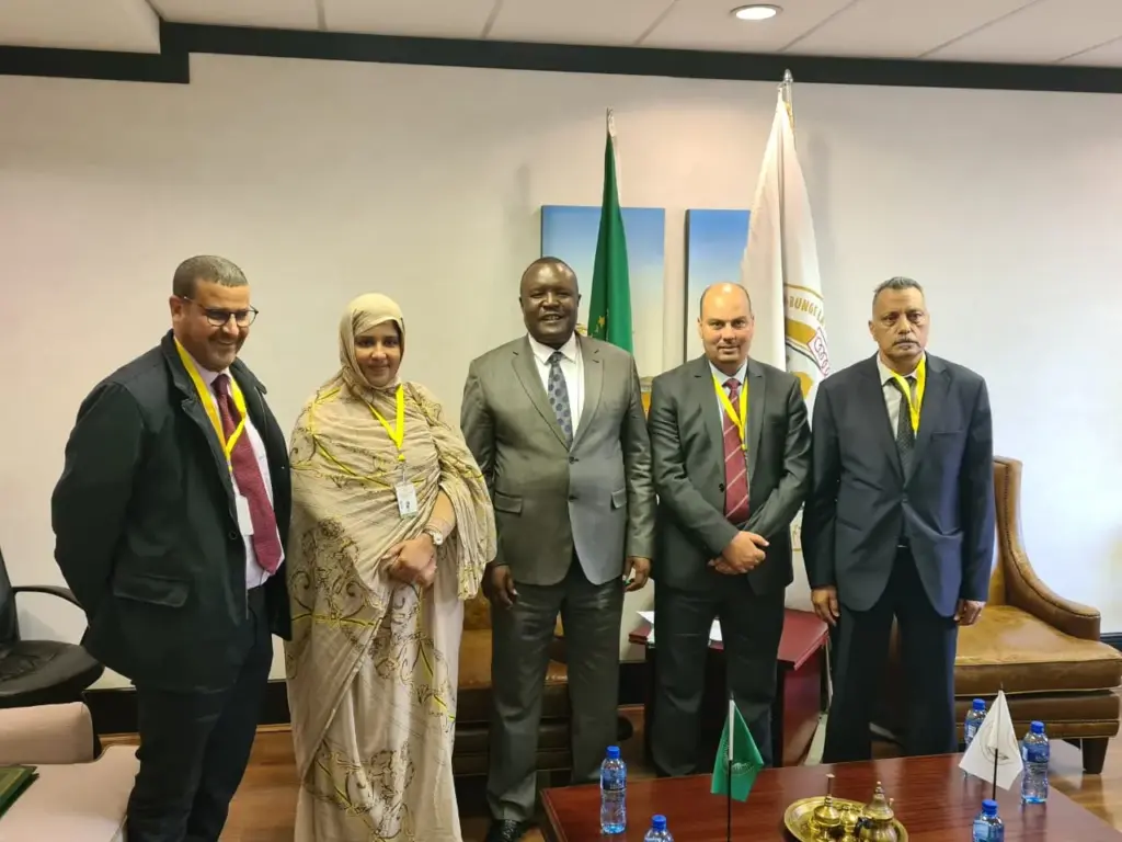 رئيس البرلمان الإفريقي ينوه بدور الملك في الدفاع عن القضايا الإفريقية
