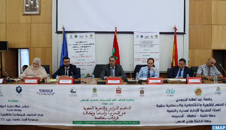 خبراء إسبان يؤكدون أن الجهوية المتقدمة خيار استراتيجي للمغرب لترسيخ الديمقراطية