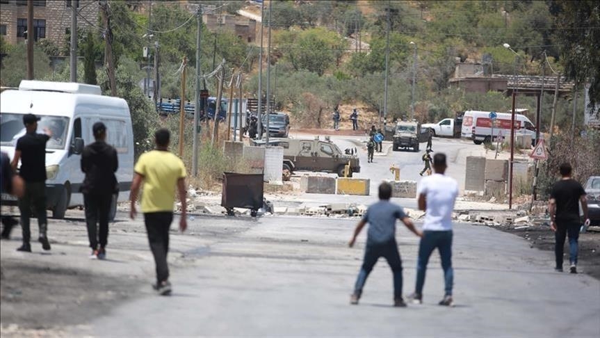 إصابة 3 فلسطينيين برصاص الجيش الإسرائيلي