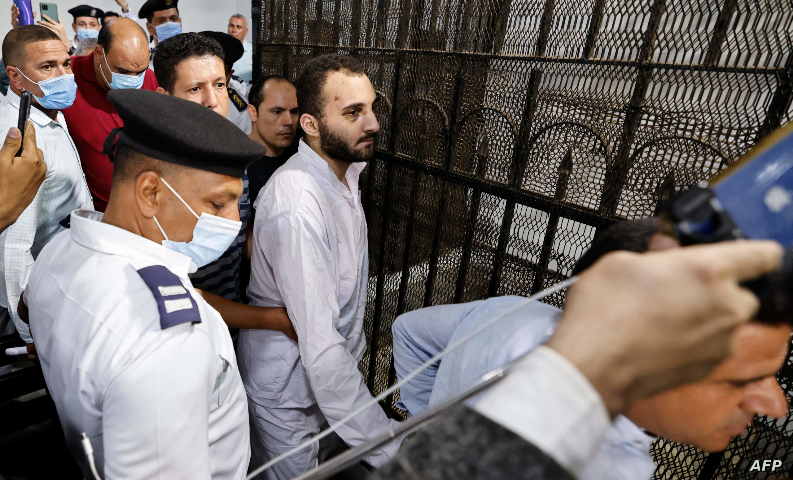 على الهواء مباشرة.. المحكمة تطلب بث إعدام قاتل “طالبة المنصورة”