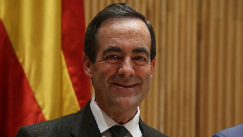 وزير الدفاع الإسباني السبق: الحكم الذاتي بالصحراء الحل “الأكثر مصداقية وعقلانية”