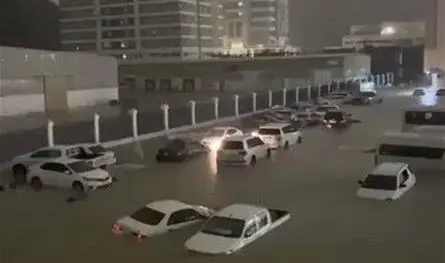 أمطار صيفية بالخليج