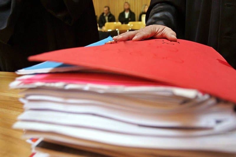 عاجل/ عبد النباوي يعين قاضيا للتحقيق في تسجيل صوتي هز جسم القضاء
