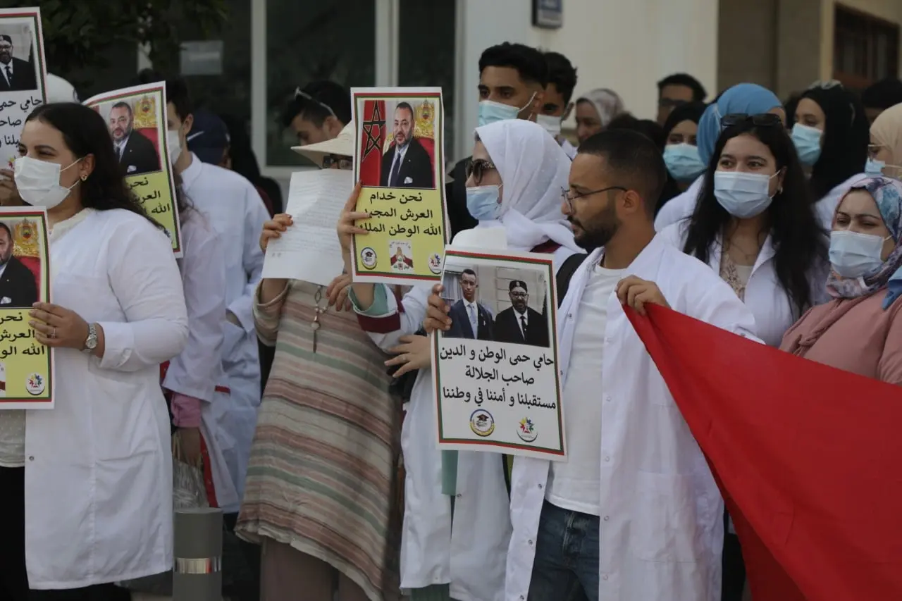 بعد أشهر من التعثر..الحكومة تقرر إدماج طلبة أوكرانيا بالجامعات الخاصة
