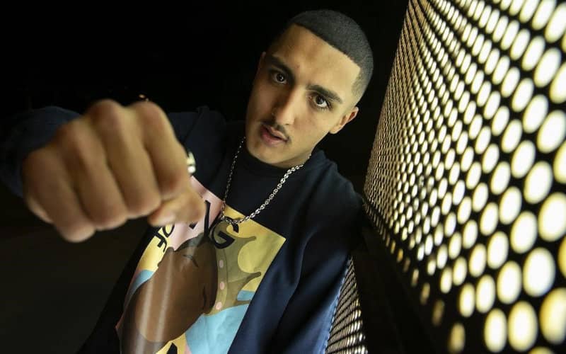 مغني الراب مراد: خدعوني بعلم الجمهورية الوهمية وعاش الملك