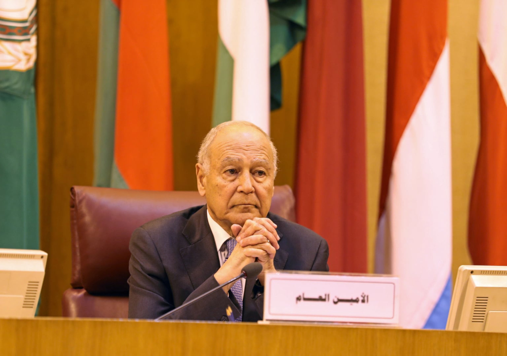 أمين عام جامعة الدول العربية يؤكد عقد القمة المقبلة بالجزائر في نونبر