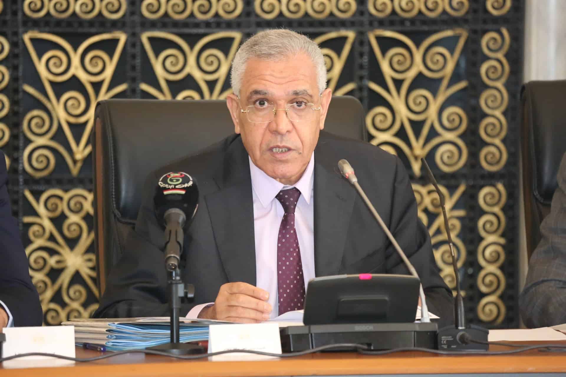 عاجل.. وزير العدل الجزائري سيحل بالمغرب لدعوة الملك محمد السادس للقمة العربية