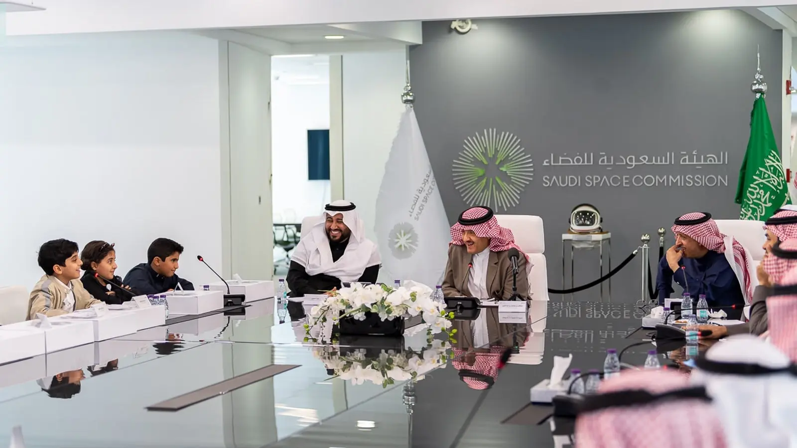السعودية تطلق أولى رحلاتها للفضاء في 2023