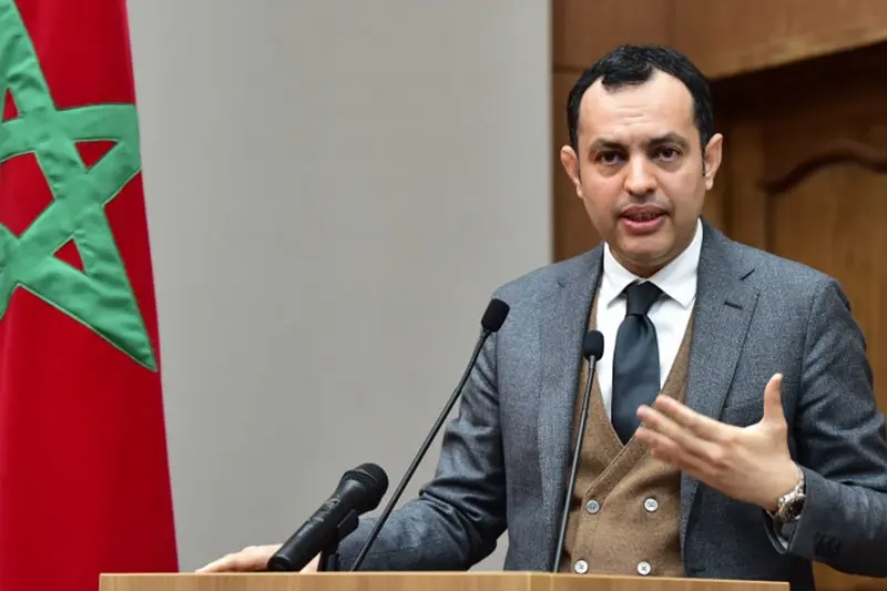 السكوري يرمي بكرة تعويضات الأطباء والمهندسين بالتفتيش لوزارة المالية