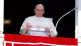 بابا الفاتيكان حزين لتجدد الاشتباكات في غزة