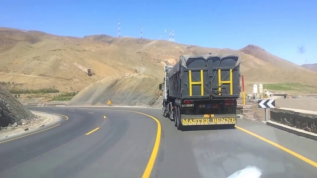 بركة ينفي انهيار أي قنطرة بطريق مراكش ورزازات