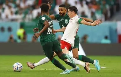 السعودية تخسر أمام بولندا بهدفين نظيفين