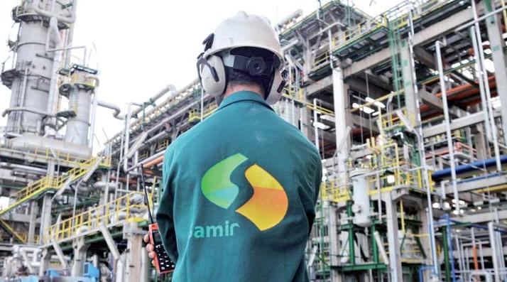 جبهة “سامير” تنتقد تراجع الدولة عن تخزين المواد النفطية بالمصفاة
