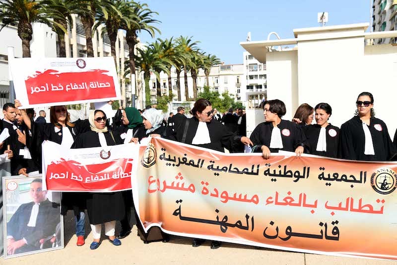 عاجل..لجنة المالية تحذف “التحصيل التلقائي” وتُقرّ اختيارية ضريبة المحامين