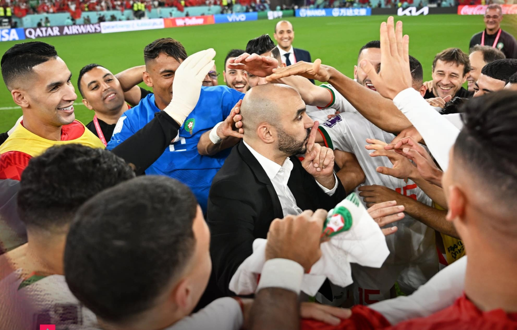 الركراكي: لا أحد وثق بي لقيادة “الأسود” وأوروبا تتعامل مع العرب والأفارقة وكأنهم لم يدرسوا التدريب
