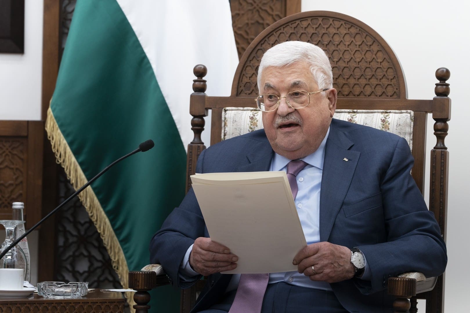 محمود عباس