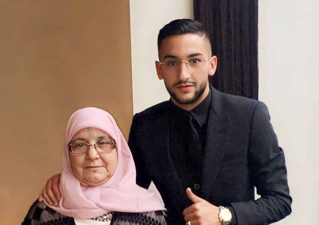 رضا الوالدين والنية والأسرة.. ملامح إنسانية ميزت “أسود الأطلس”
