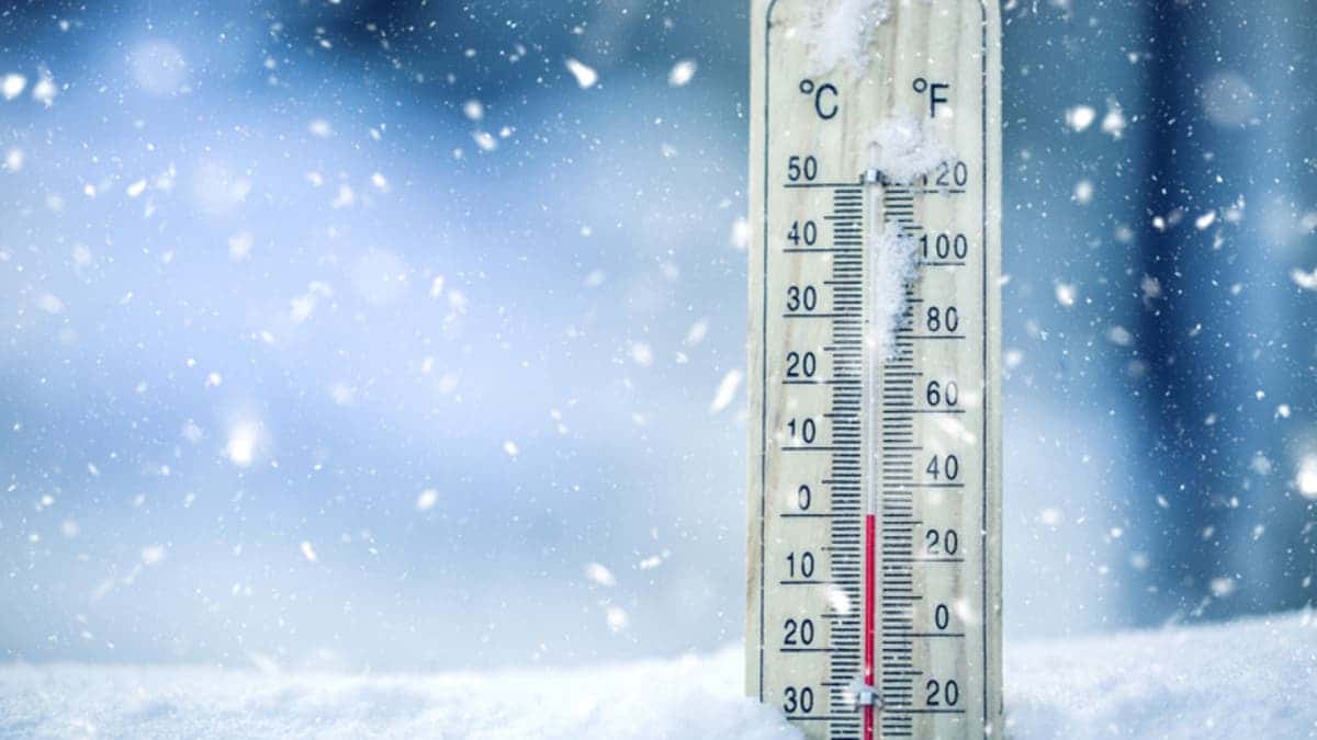 طقس الجمعة.. درجات حرارة منخفضة تصل 2- بمرتفعات الأطلس والريف
