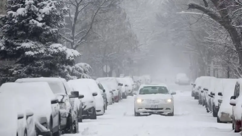 عاصفة ثلجية تودي بحياة 17 شخصا بأمريكيا