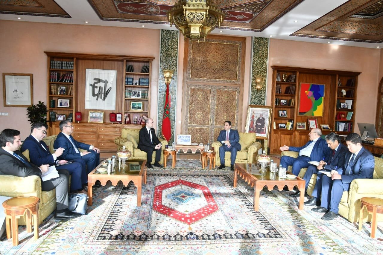 بوريطة يجري محادثات مع نائب وزير خارجية أذربيدجان
