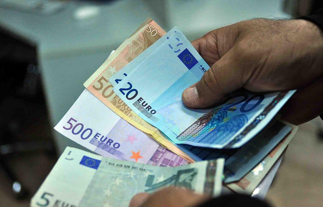 تحويلات مغاربة الخارج تلامس 100 مليار درهم