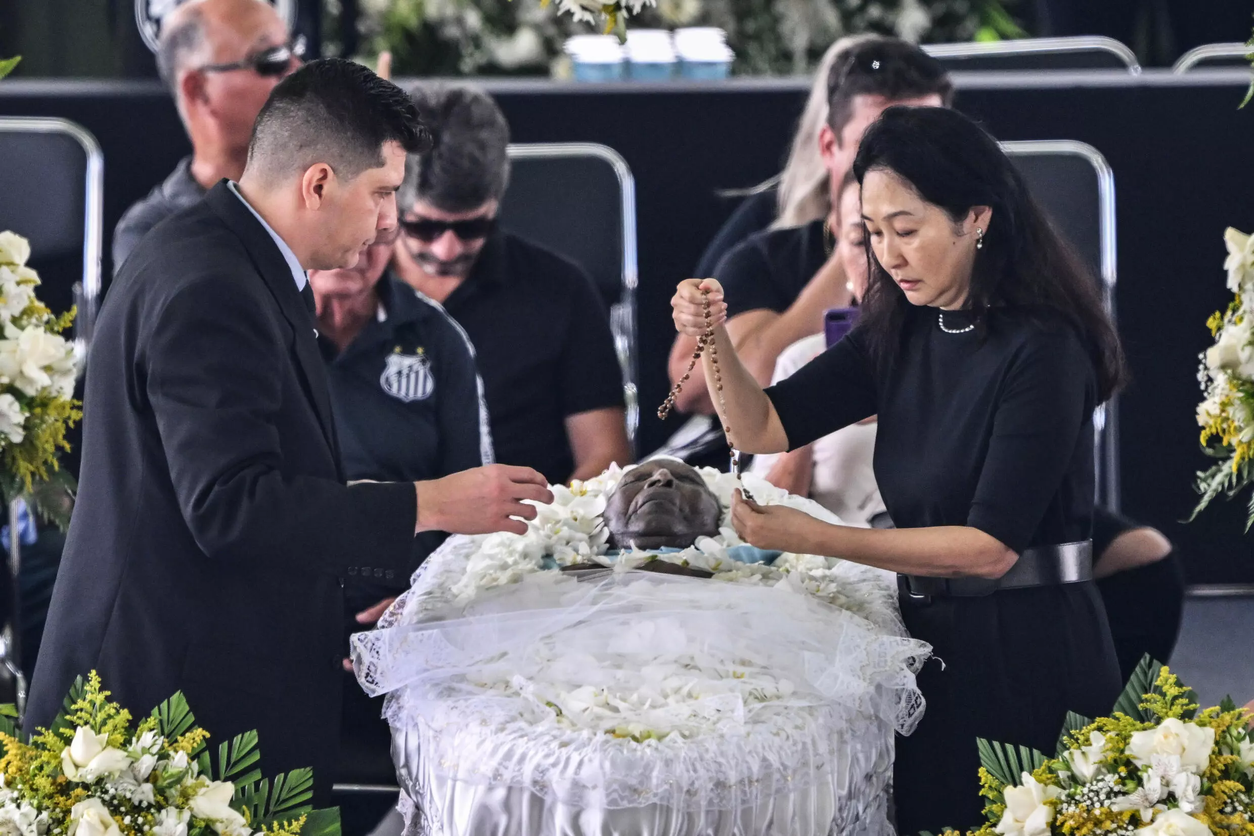 جنازة يتقدمها الرئيس لوالا.. البرازيل في الوداع الاخير لبيليه