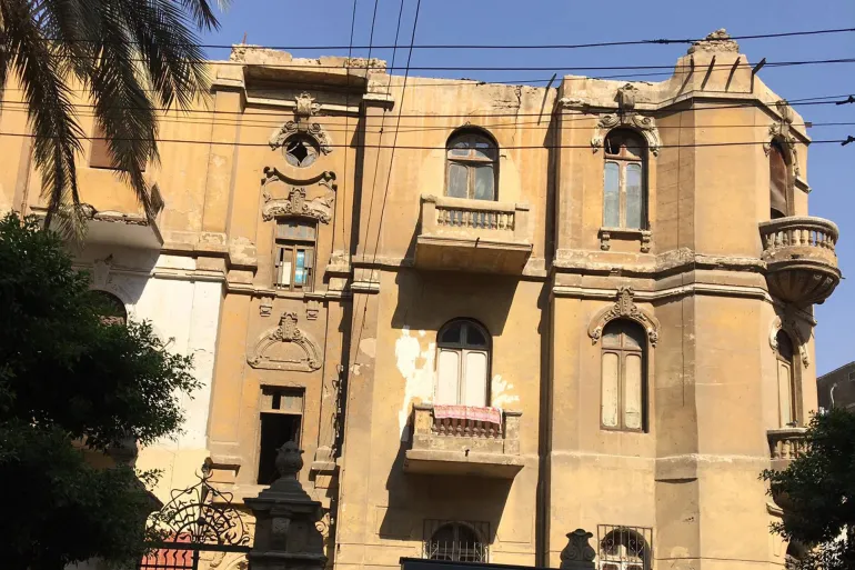 بعد أنباء أثارت غضبا واستياء.. هذه حقيقة إخلاء منزل الأديب عباس العقاد تمهيدا لإزالته