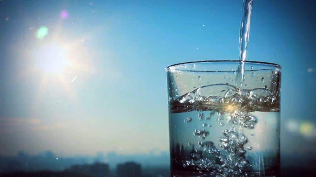 علماء يبتكرون آلية تحول بُخار المحيطات إلى مياه شرب