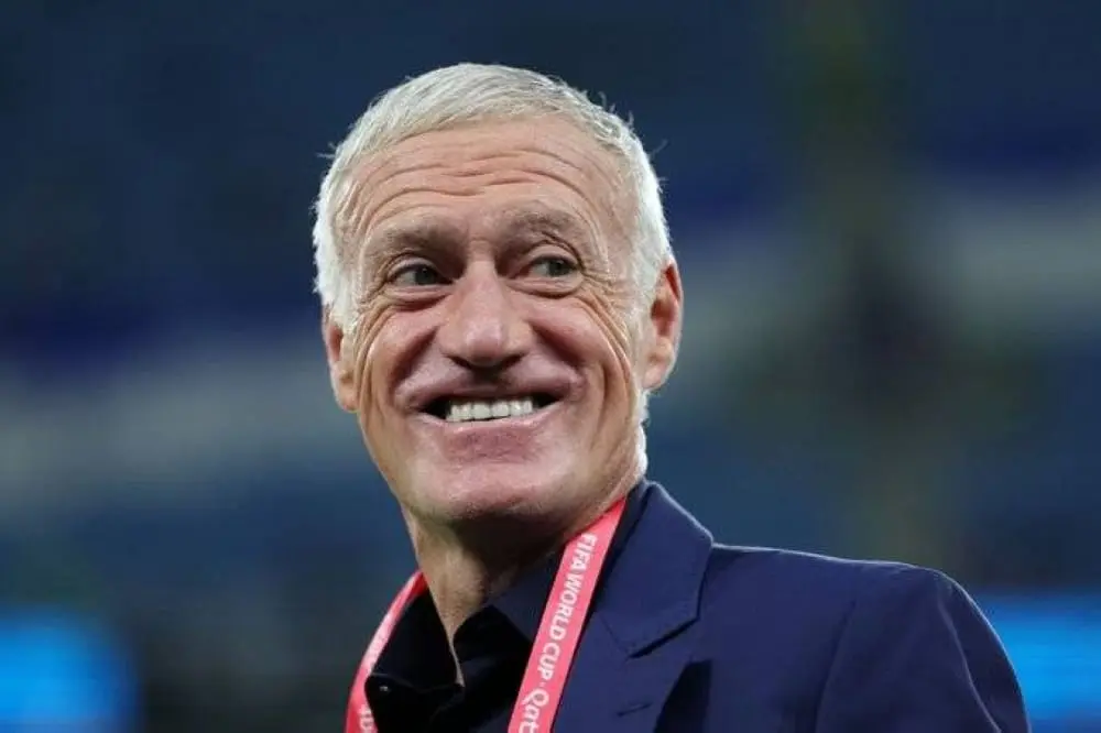فرنسا.. تمديد عقد مدرب المنتخب حتى مونديال 2026
