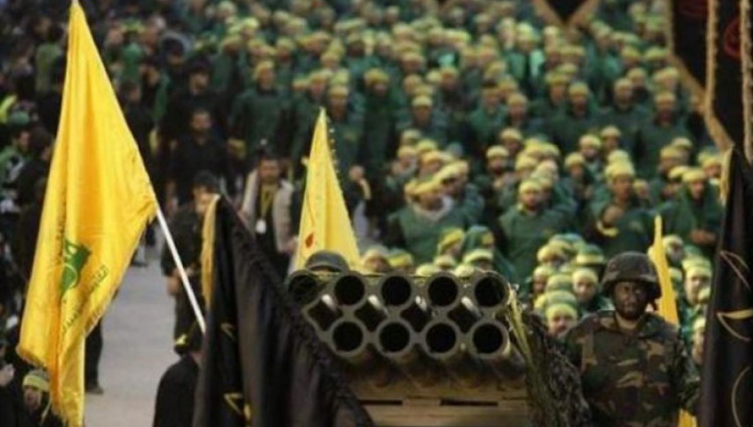 حزب الله يدعو باريس لمعاقبة مجلة شارلي إيبدو