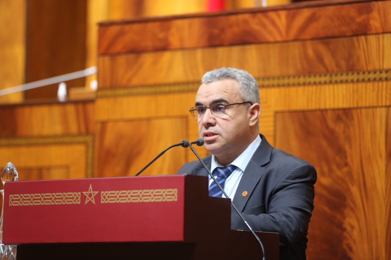 السطي: المغرب لا يقبل دروس البرلمان الأوروبي