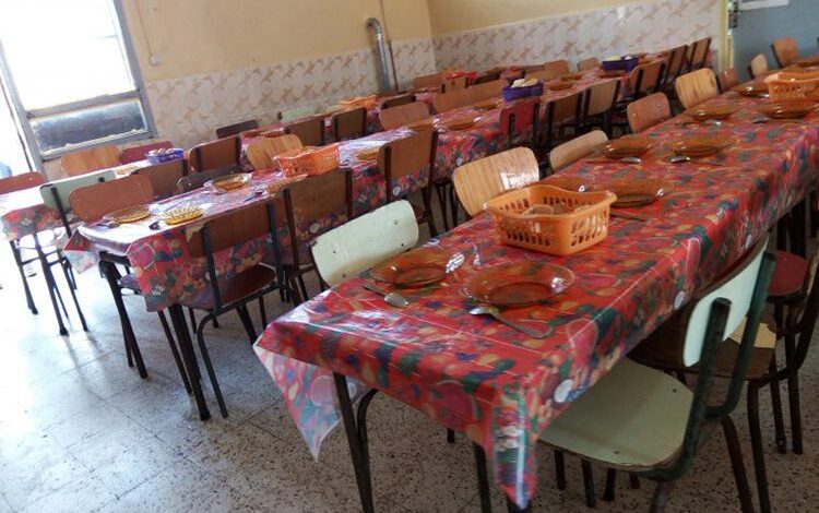 تثار ملاحظات حول جودة خدماتها.. “البيجيدي” يطالب بمهمة استطلاعية للمطاعم المدرسية