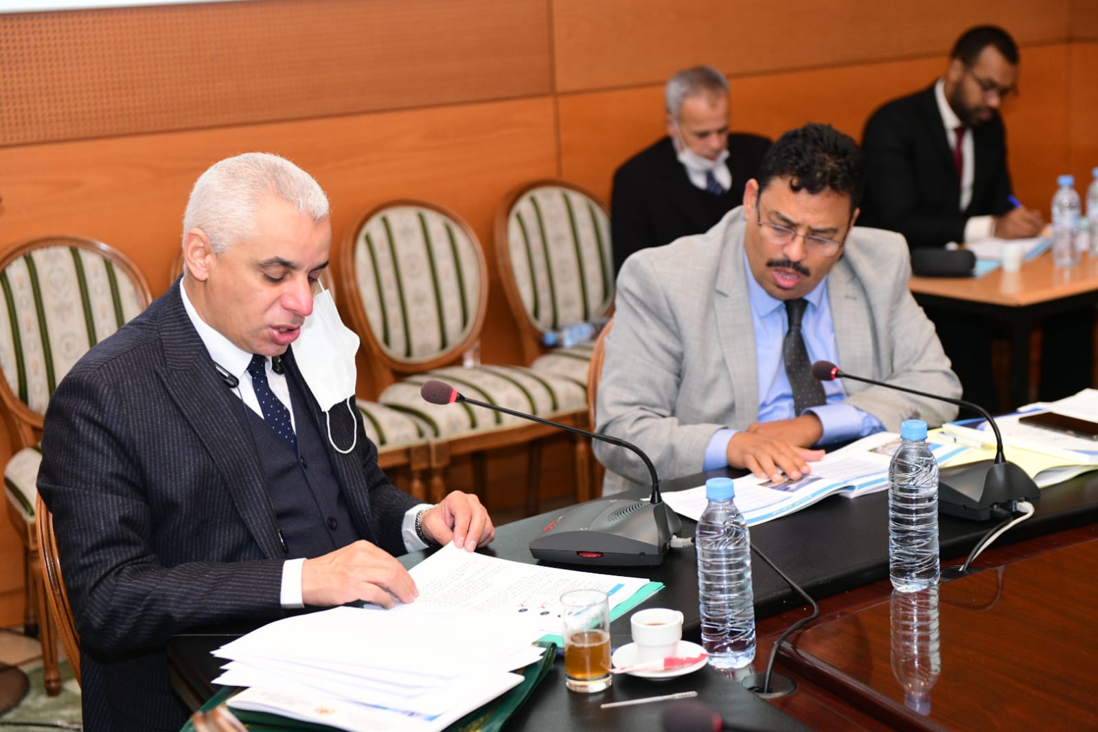 آيت الطالب ينجح بتمرير مشروعي قانونين يتعلقان بالصحة