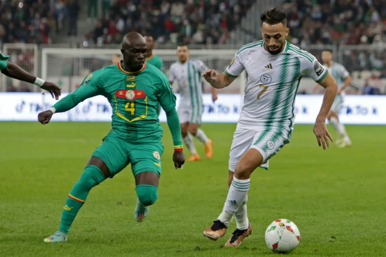 المنتخب السنغالي يتوج بـ”الشان” على حساب الجزائر