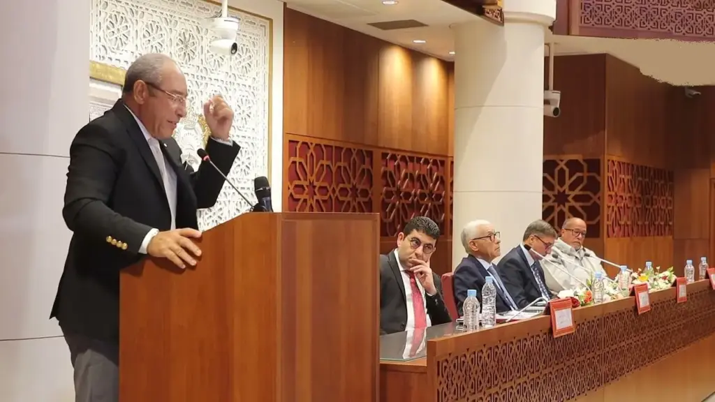 فيدرالية الناشرين تنتقد بنسعيد وتستنكر إقصاءها من الاتفاق الثنائي