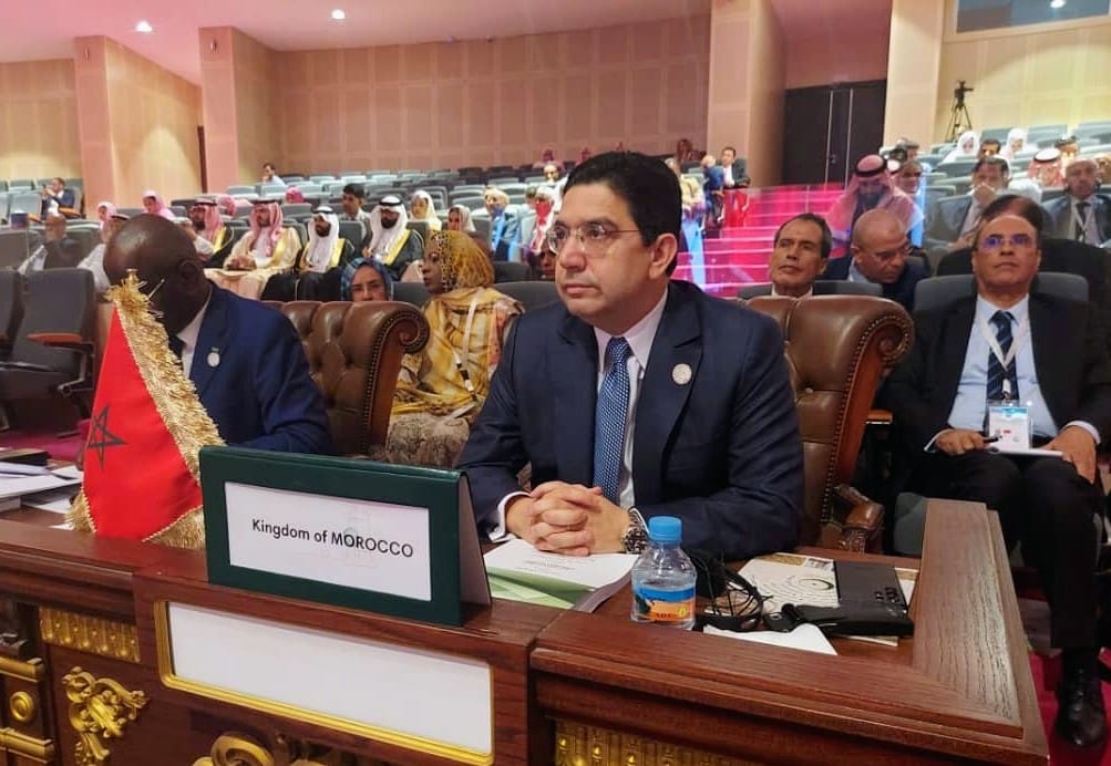 وزراء خارجية التعاون الإسلامي ينوهون بدور الملك وبسياسة المغرب بمجال الهجرة
