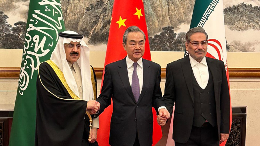 دفاعا عن تجارتها.. الصين تنخرط في أزمات الشرق الأوسط