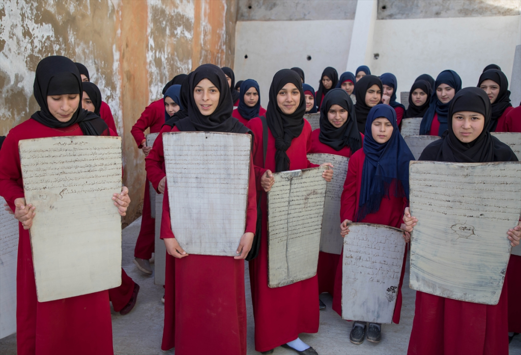 استطلاع: نسبة تدين الشباب المغربي ارتفعت والممارسة الدينية اليومية حاضرة