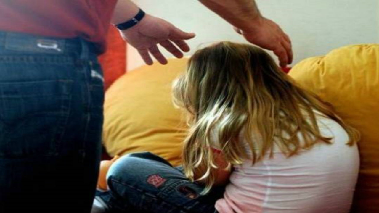 حكم قضائي بحبس مغتصبي طفلة تيفلت لسنتين يشعل غضب هيئات حقوقية نسائية